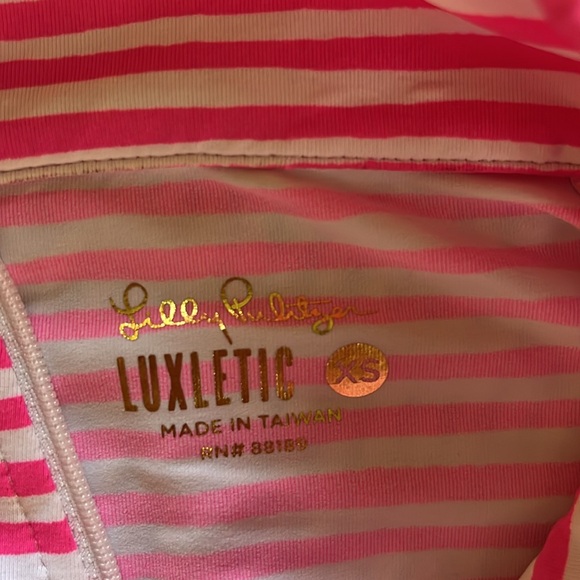 Lilly Pulitzer form-fitting sportswear XS. This fits like an XXS - Picture 2 of 5